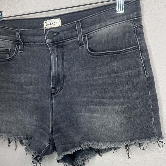 L'AGENCE Audrey Mid-Rise Charcoal Denim Frayed Raw Hem Shorts Vintage Black - 29 - Picture 6 of 13